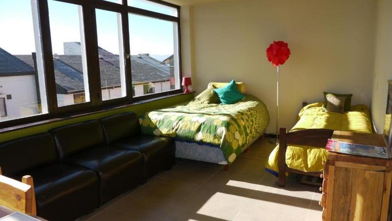 Moving Hostel Travel Bar Сан-Карлос-де-Барилоче Экстерьер фото